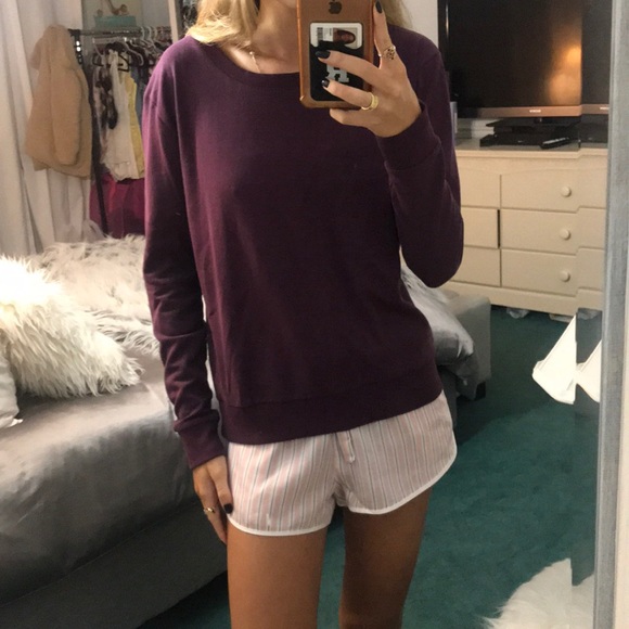 H&M Burgandy Crew Neck Sweater - Picture 4 of 4